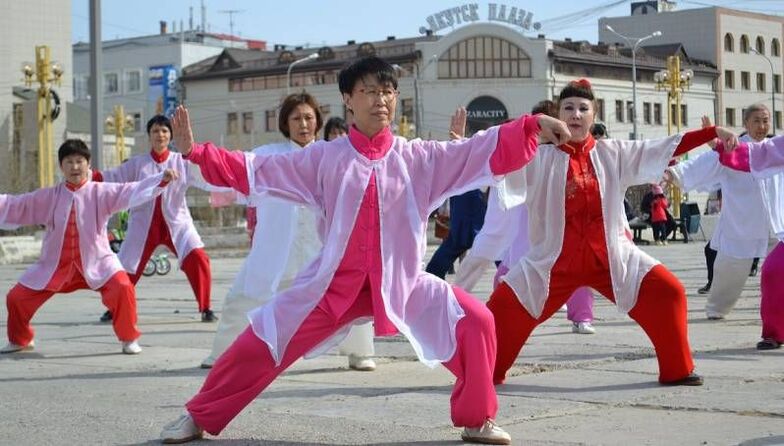 Ginnastica orientale per il mal di schiena