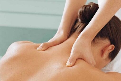 Massaggio con osteocondosi cervicale